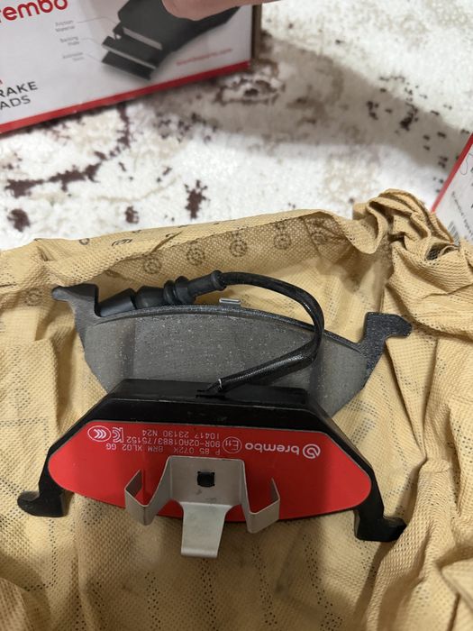 Vand placute Brembo noi noute