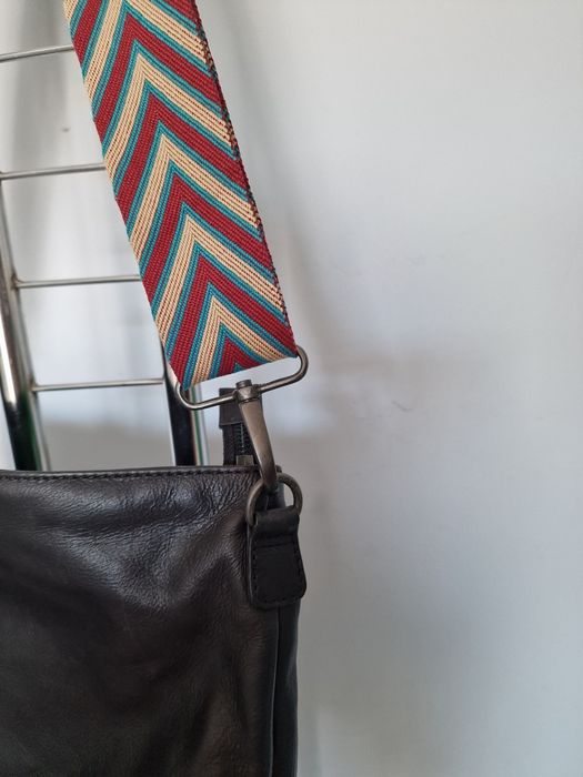 Страхотна дамска чанта MICMACBAGS
естествена кожа, дълга дръжка, разме