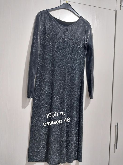 Платья в очень  хорошем состоянии