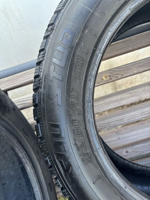 Шины зимние 215/60 R17