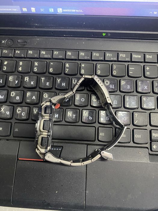 Продам часы casio pro trek titanium