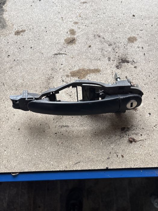 Дръжка шофьорска врата голф 4.