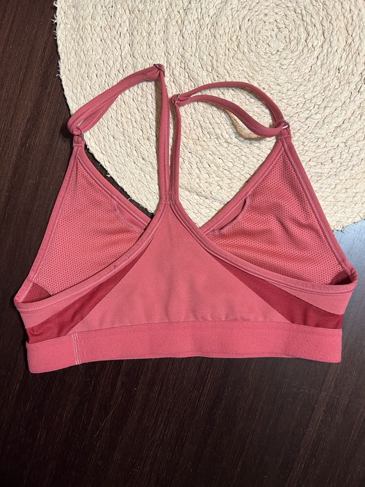 Nike спортно бюстие