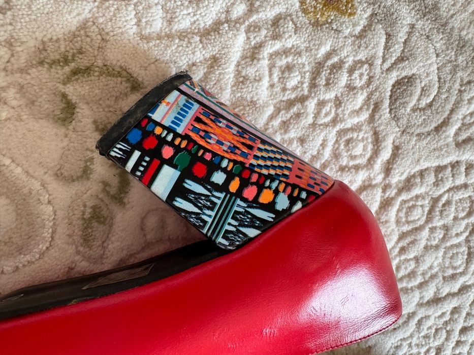 Pantofi din piele naturala