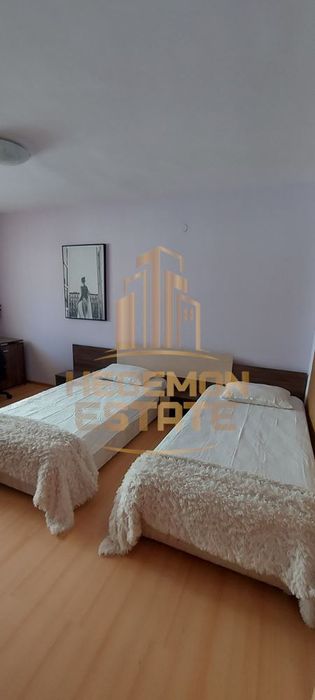 Продава се Тристаен апартамент в Варна, Бриз - 115 кв.м за 1071 €/кв.м - Снимка #5