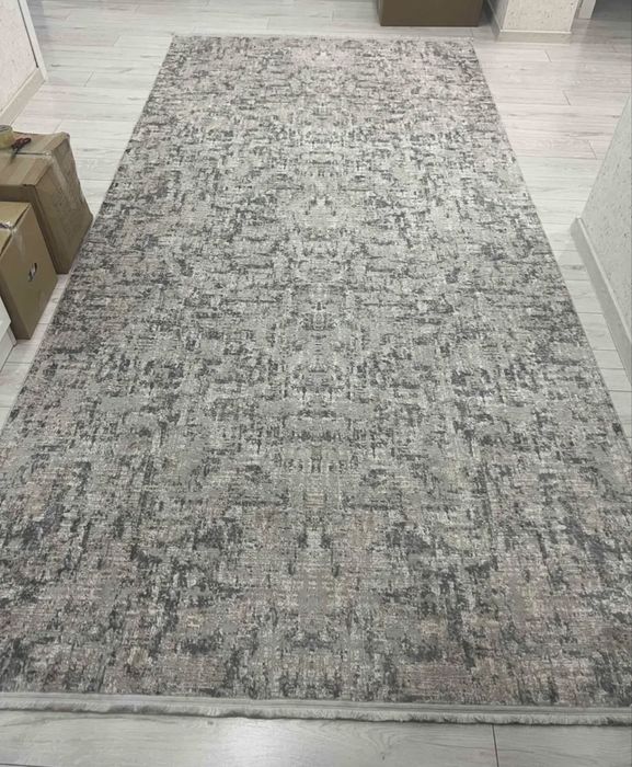 Продам стильный шелковый ковер