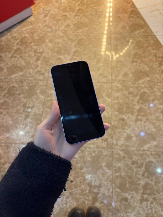 Продам айфон 12 , 128 гб