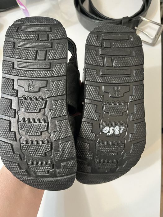 Продам новые сандали для мальчика