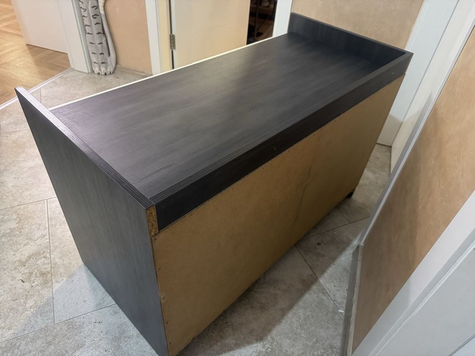 Шкаф с 4-ри пуш-пул чекмеджета