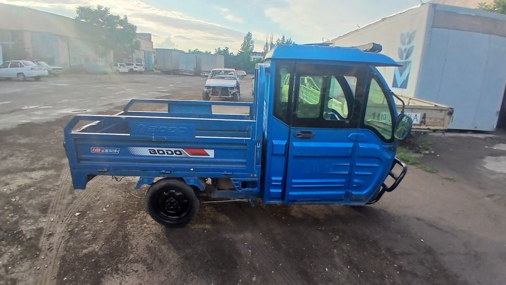 Skuter bodo holadi yangidek