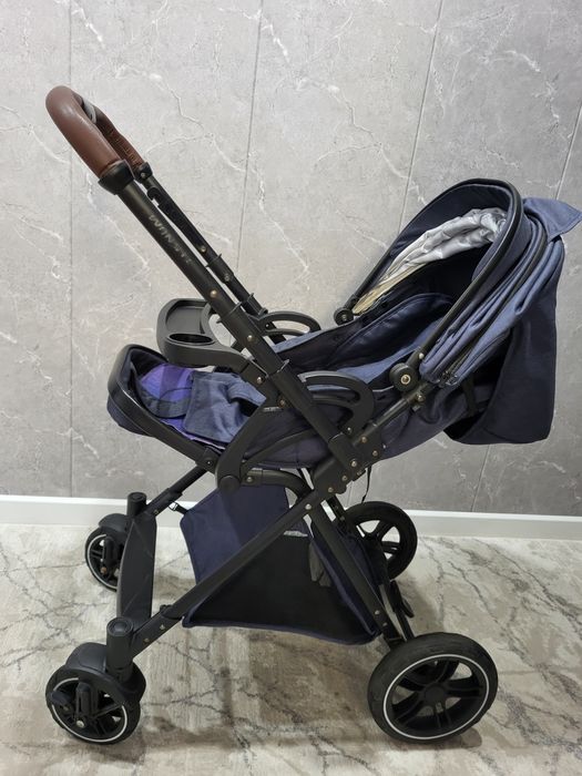 Продаю детскую коляску