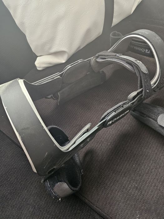 Orteza genunchi Rebound Dual