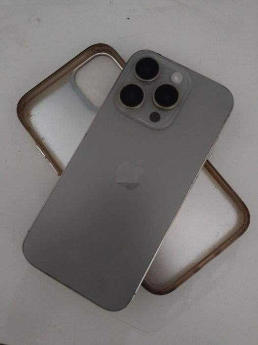 Айфон 15 про торг есть