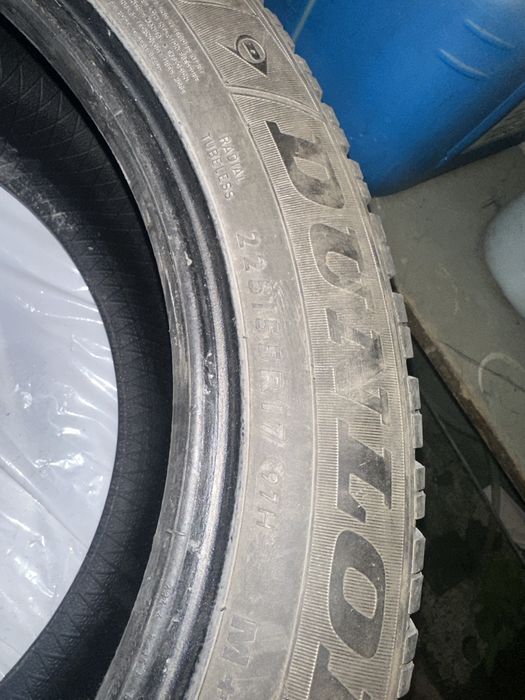 225/55/17 Runflat зимни