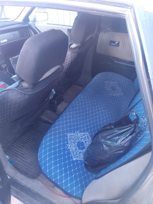 Продам машину Ауди 80 б3