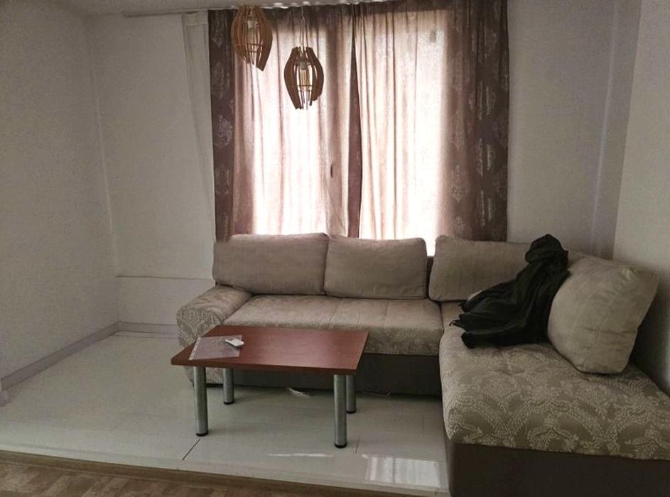 Дава се под наем Двустаен апартамент в София, Кръстова вада - 65 кв.м за 648.21 € - Снимка #1