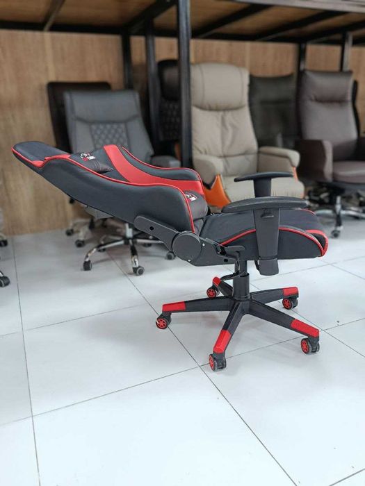 Геймерское кресло и для офиса - TESlA