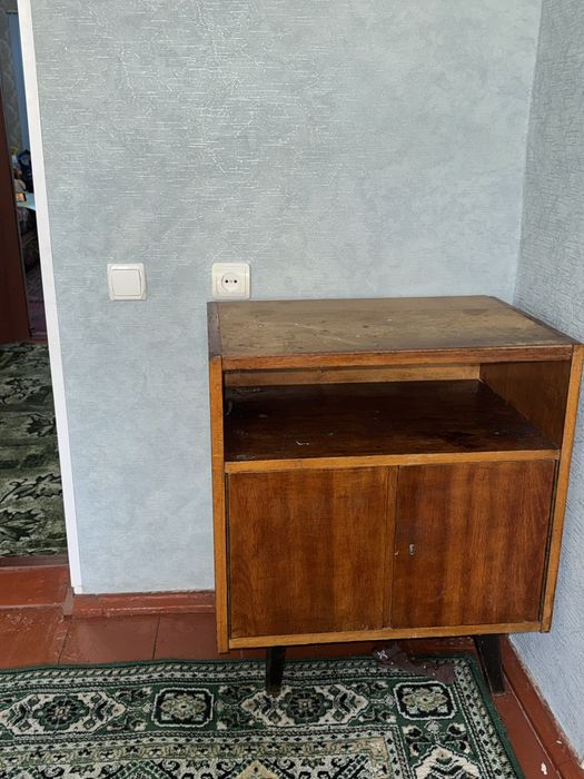 Тумба советских времен