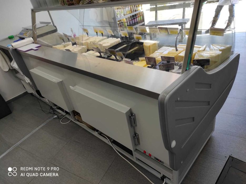 Месарски хоризонтални хладилни витрини - по поръчка