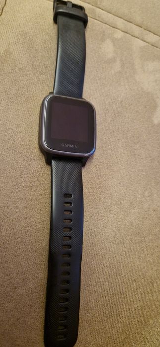 Garmin venu SQ смарт часовник