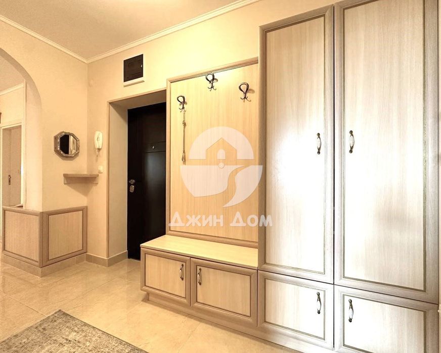 Продава се Тристаен апартамент в Несебър - 149 кв.м за 1939 €/кв.м - Снимка #8