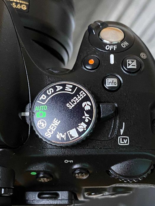 Nikon D5100 AF-S 18-55mm G-ED-DX-VR-TOP-Nice-DSLR-Pro-Focus -Digital -FUN