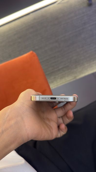 Iphone 15 pro 128 gb