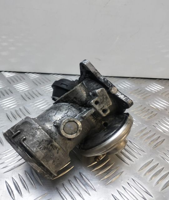 Supapa EGR 038129637L Volkswagen VW Passat B5.5 (facelift)