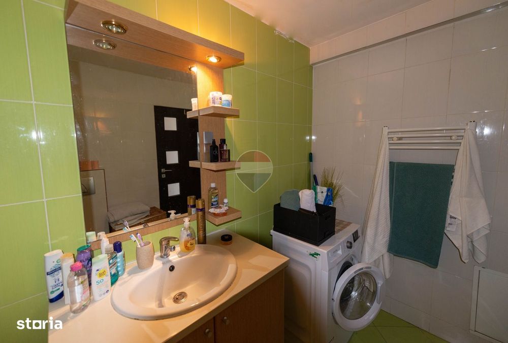 Apartament cu 2 camere de vanzare zona 1 Decembrie 1918 strada Fetesti