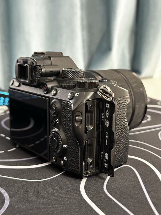 Продам Sony a 7 III