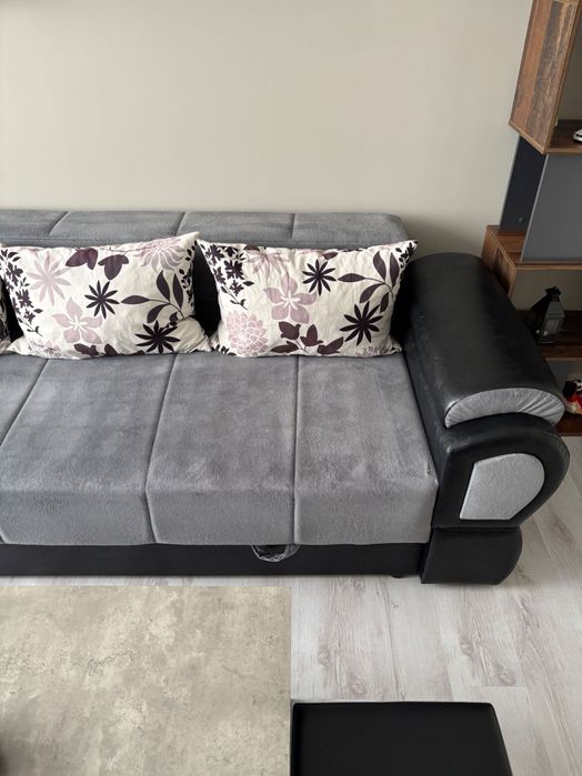 Диван с функция сън