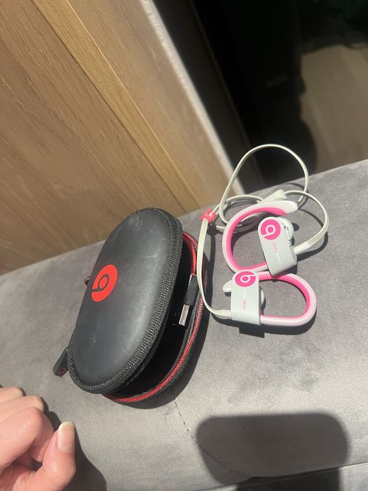 Beats наушники