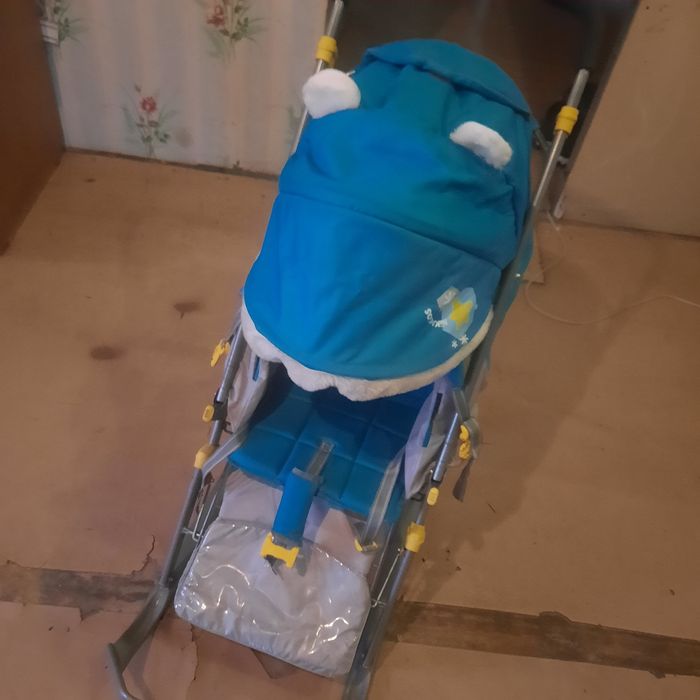 Продам детские санки