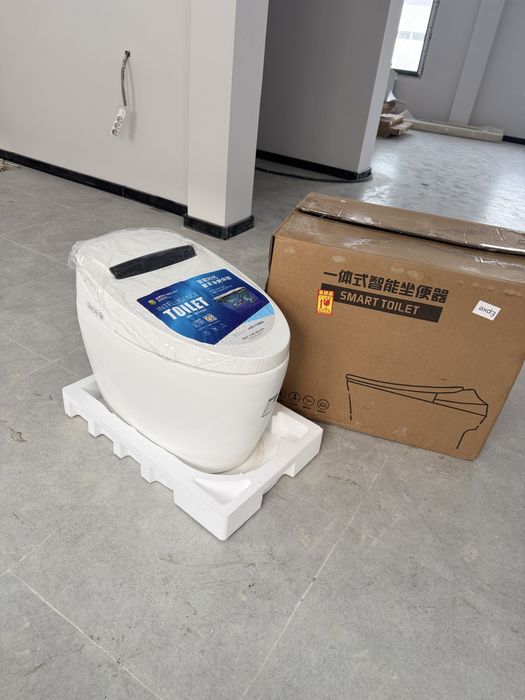 Умний  унитаз новый