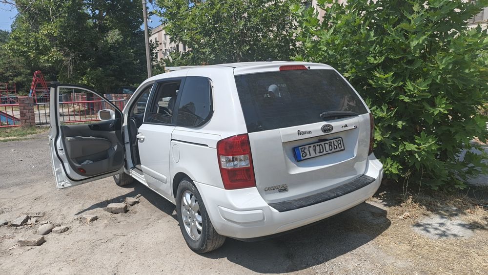 Продам Киа карнавал