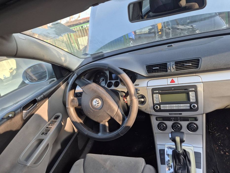 За части Volkswagen Passat B6 комби , 2.0 TDI 140 к.с., 2007 г.