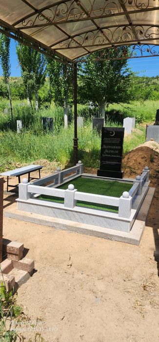 QABR TOSHLARI, yozib urnatish xizmati