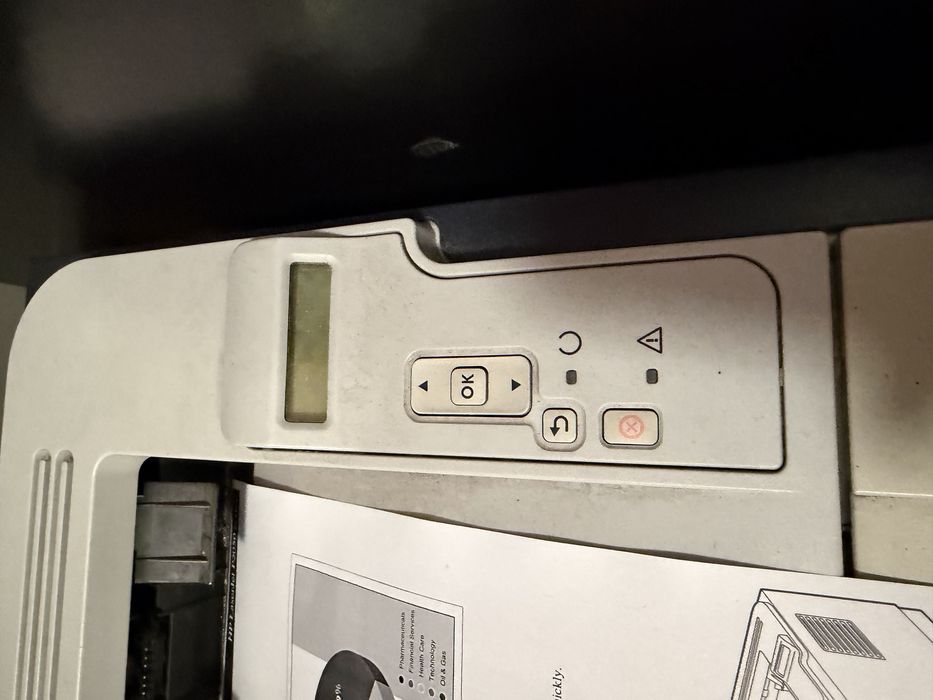 Лазерен принтер HP laserjet P2055d