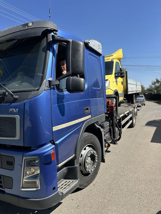 Servicii MACARA,tractari auto,lucrari la inaltime , inchirieri nacele Transport  AGABARITIC CONTAINERE ,12 metri