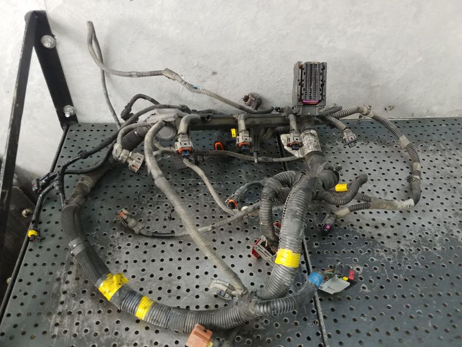 instalatie electrica motor  f1agl411j 2.3 hpi  euro 6  iveco daily 6  5802166044