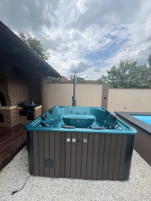 Ciubar din fibra patrat