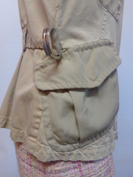 Geaca bej Moncler bumbac marimea 3