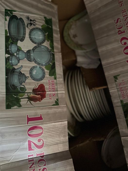 Посуда набор 102 элемента