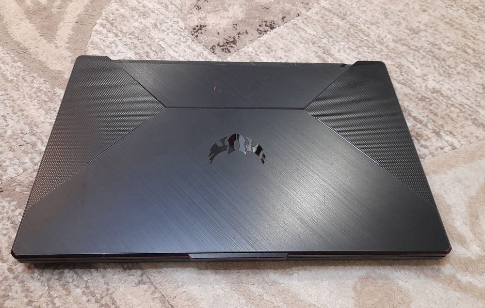 Laptop Gaming Asus TUF F17 FX506Li 17inchFHD 144Hz
