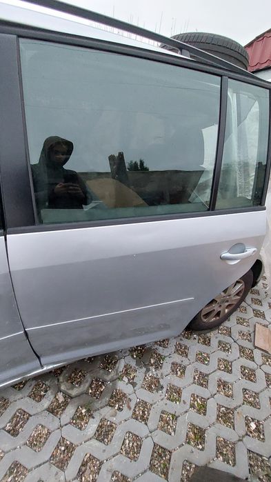 Врати за vw touran