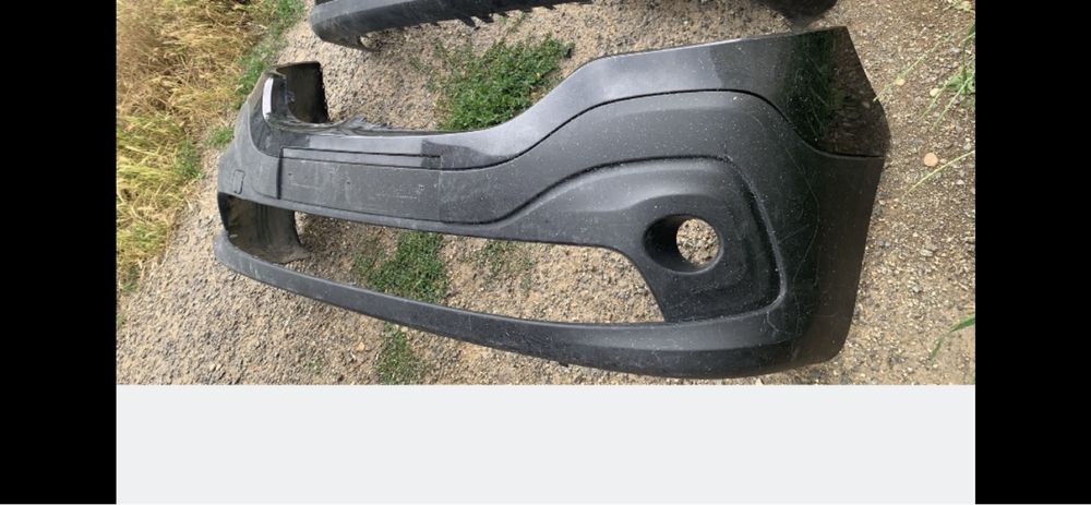 Bara fata Renault Trafic an 2014/2015/2016/2017/2018