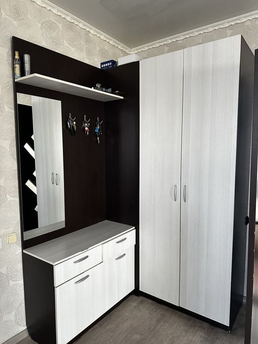 Шкаф прихожая.