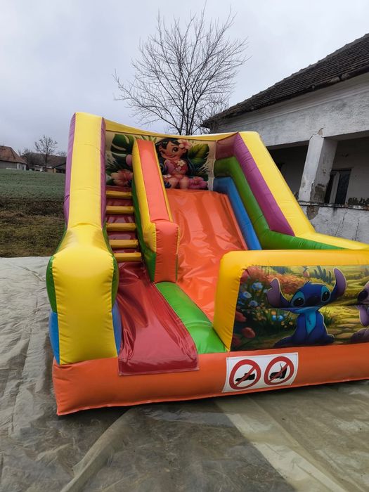 Tobogane de închiriat