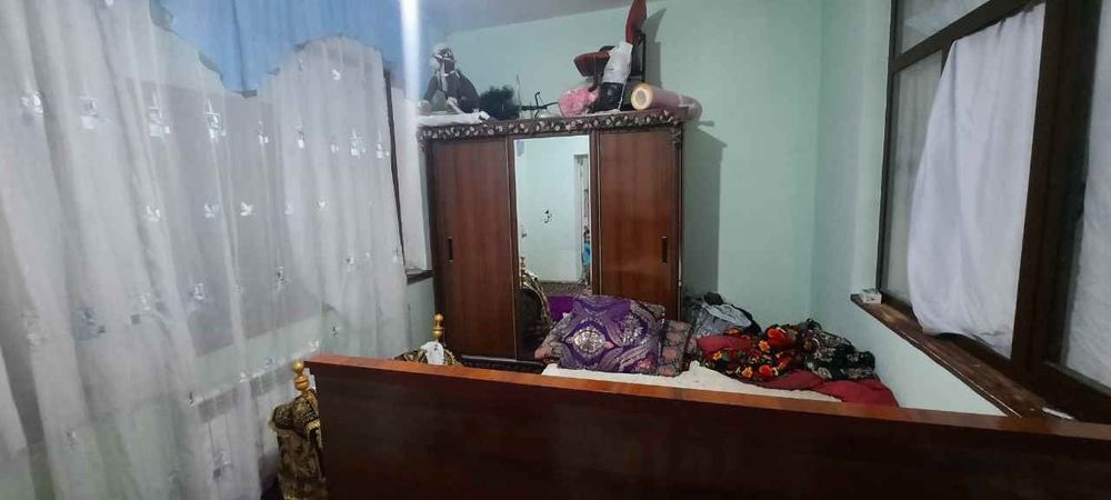 Yangi qurilgan uylardan