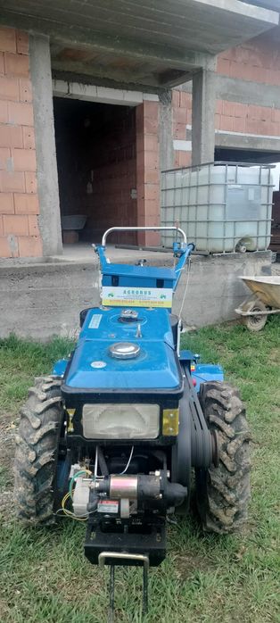 Motocultor Zubr 12,5 CP. Diesel , Freza si Plug